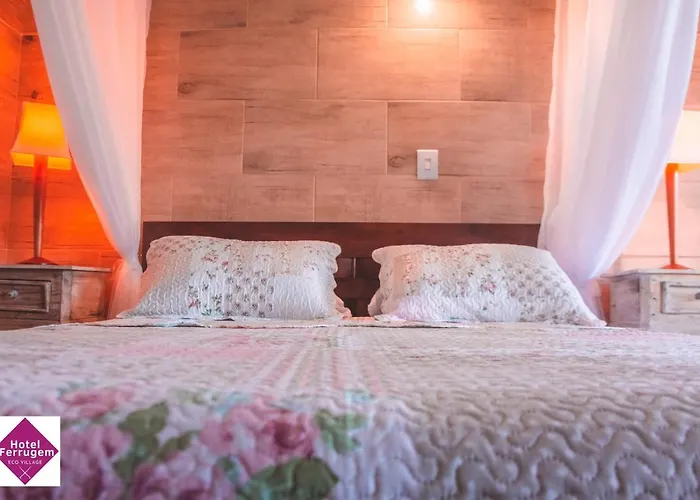 Hotel Ferrugem Eco Village